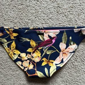 Triangl bottom